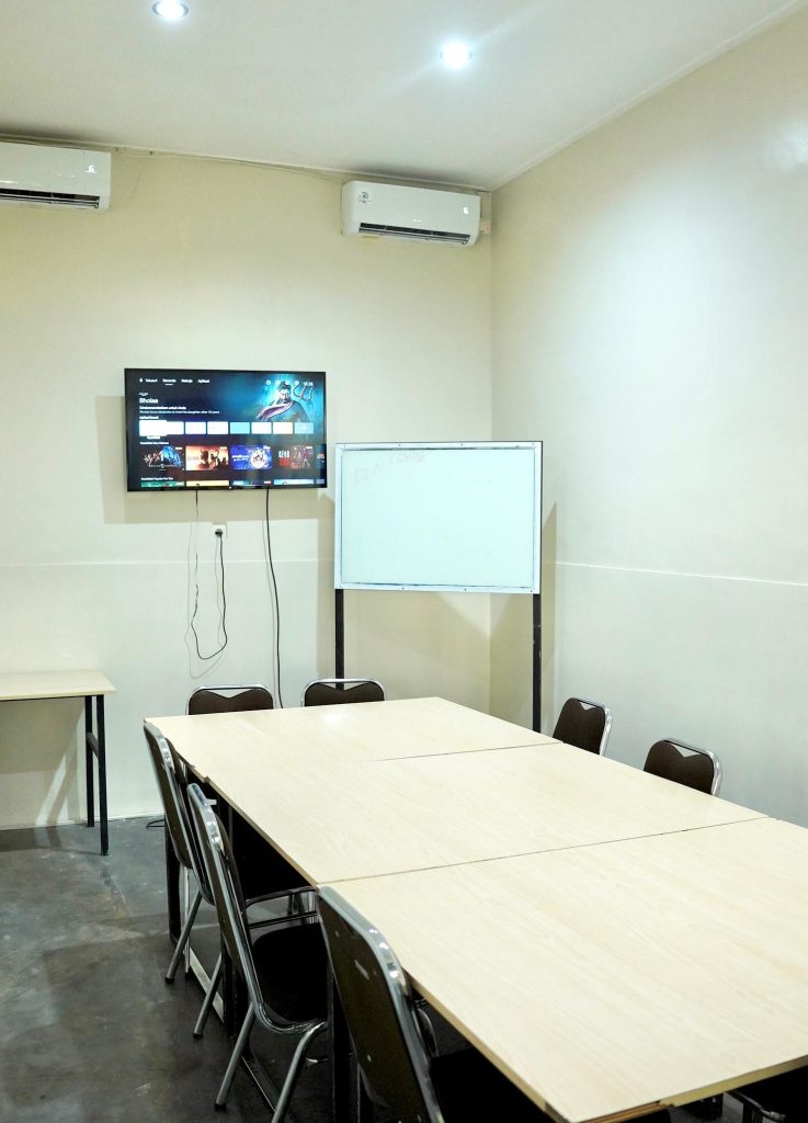 Butuh Sewa Meeting Room dengan Kapasitas Lebih Besar?